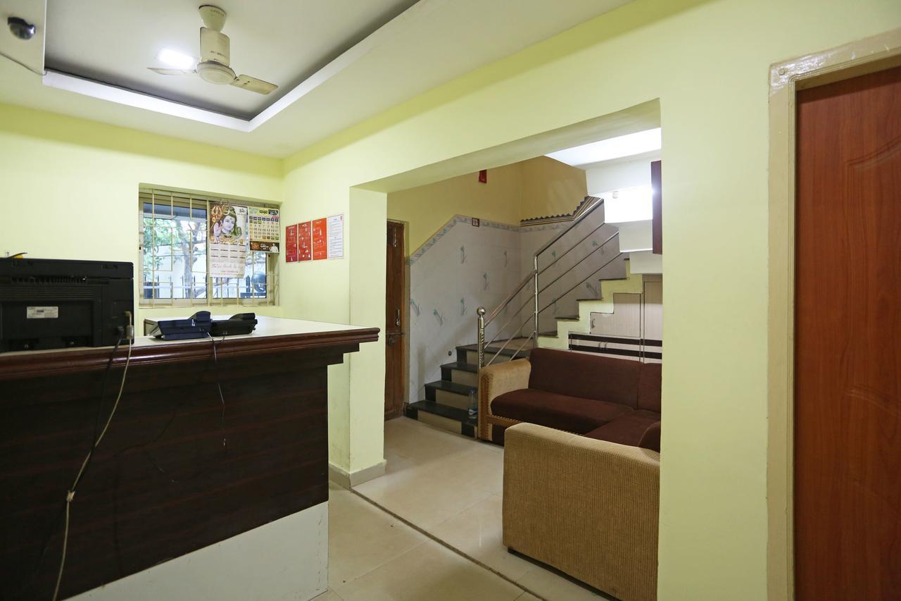 Hotel Oyo 4526 Jaydev Vihar Bhubaneswar Exterior foto